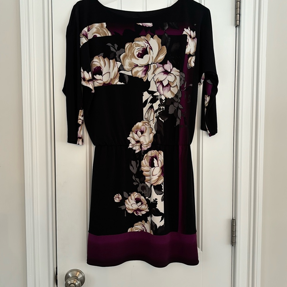 Worm once White House black market dress